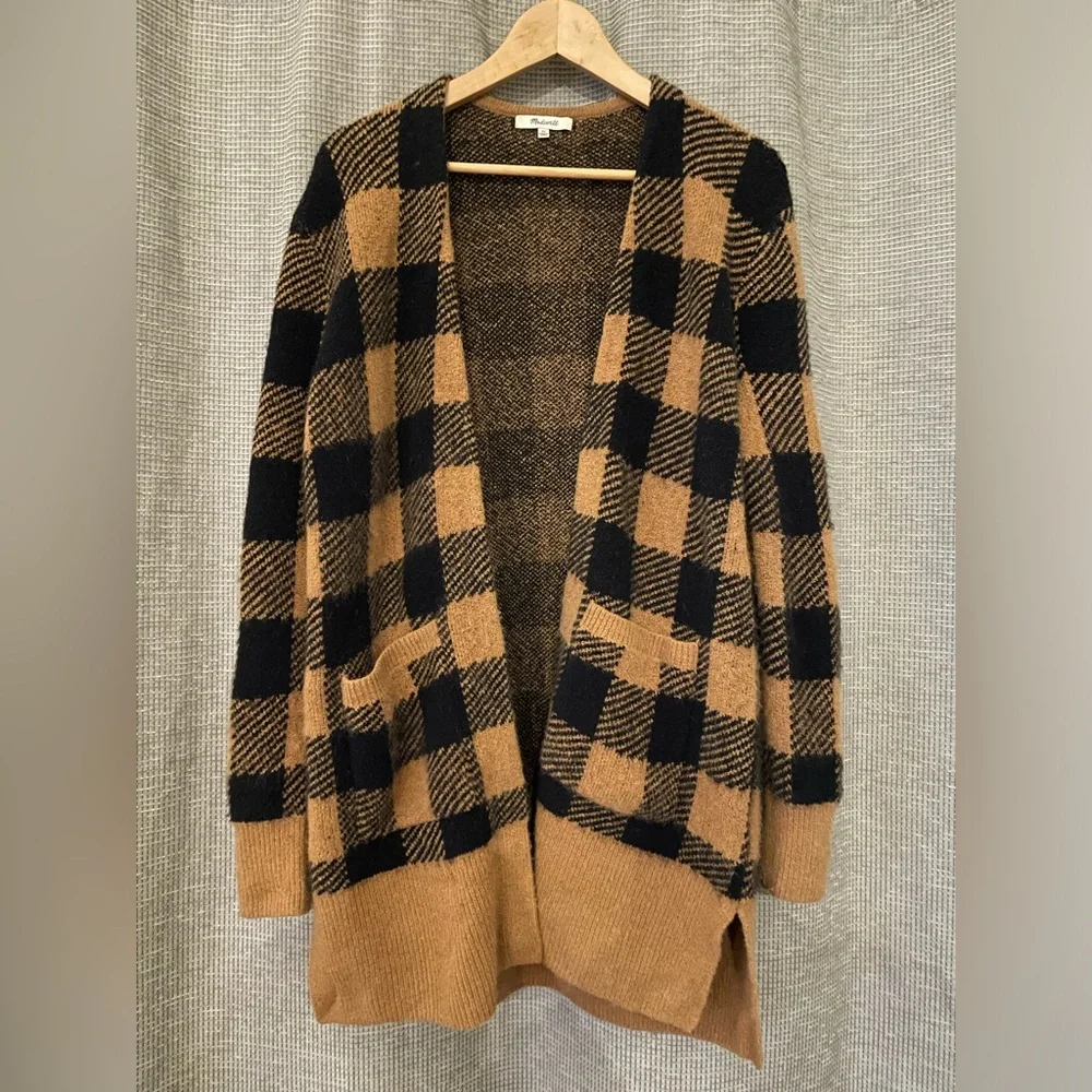 Madewell Buffalo Check Kent Cardigan Sweater in Coziest Yarn - Picture 5 of 8